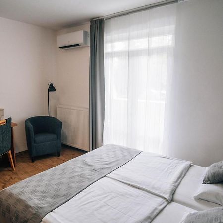 Lenti Thermal Panzio Bagian luar foto